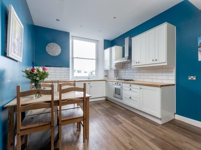 2 bedroom flat for rent in Comiston Terrace, Comiston, Edinburgh, EH10