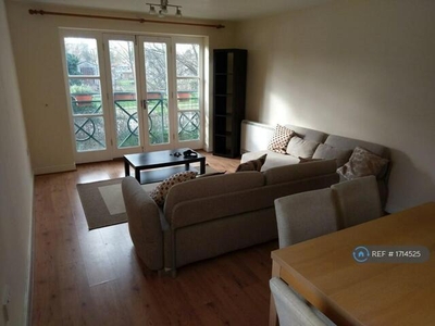 2 Bedroom Flat For Rent In Guildford