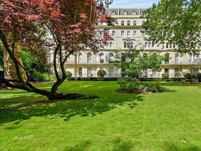 2 Bedroom Flat For Rent In Kensington Gardens Square