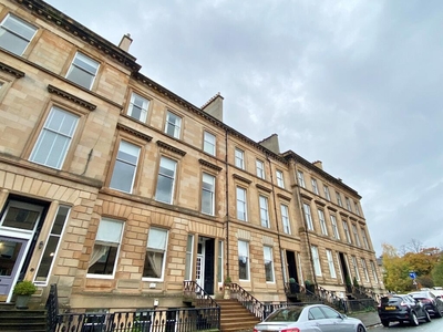 2 bedroom flat for rent in Park Circus Place, Park, Glasgow, G3