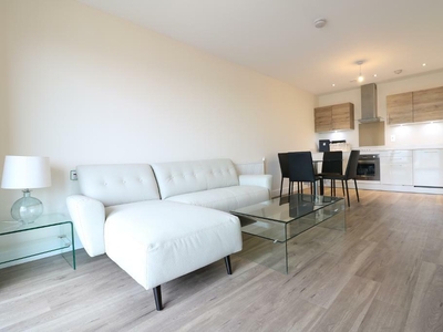2 bedroom flat for rent in Peninsula Quay, Pegasus Way, Gillingham, ME7 1GL, ME7