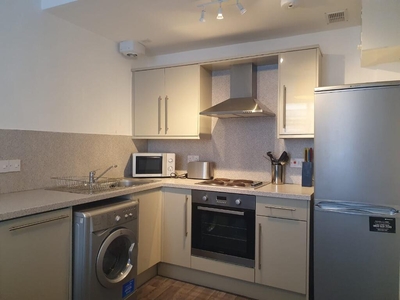 2 bedroom flat for rent in Sciennes House Place, Marchmont, Edinburgh, EH9