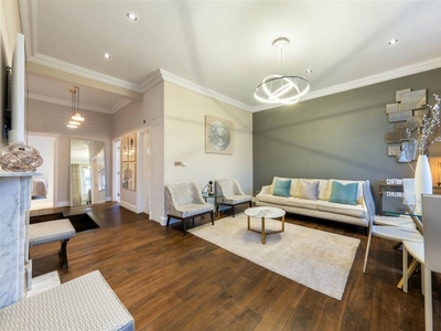 2 bedroom flat for rent in Sutherland Avenue, Maida Vale, W9 1ET, W9