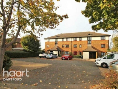 2 bedroom flat for rent in Sycamore Court, DA9