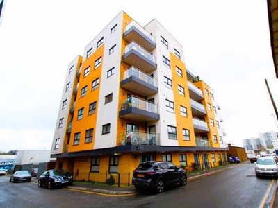 2 Bedroom Flat For Sale In Oxford Road