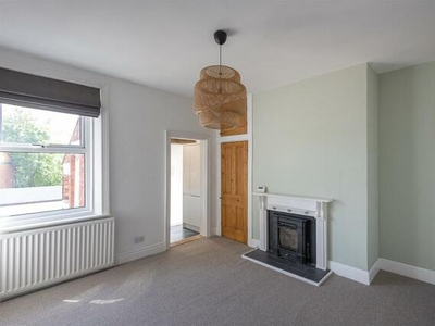 2 Bedroom Flat For Sale In South Gosforth