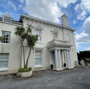 2 Bedroom Flat For Sale In Stoke, Plymouth