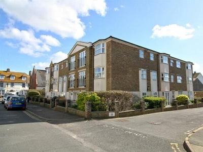 2 Bedroom Flat For Sale In The Causeway