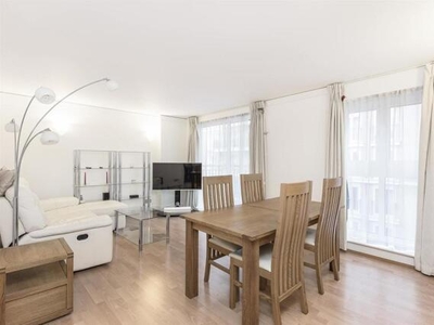 2 Bedroom Flat For Sale In Westminster, London