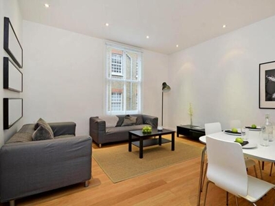 2 Bedroom Maisonette For Rent In Marylebone, London