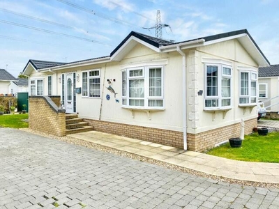 2 Bedroom Park Home For Sale In Wimborne