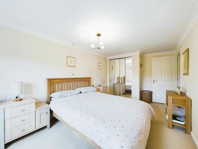 2 Bedroom Retirement Property For Sale In Hampton Hargate