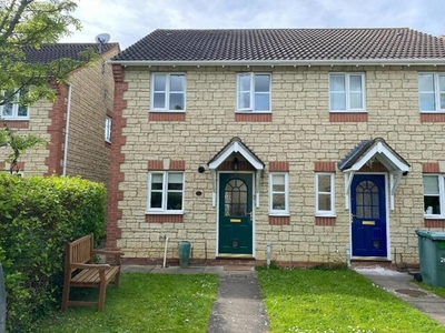 2 Bedroom Semi-detached House For Rent In Bicester, Oxfordshire