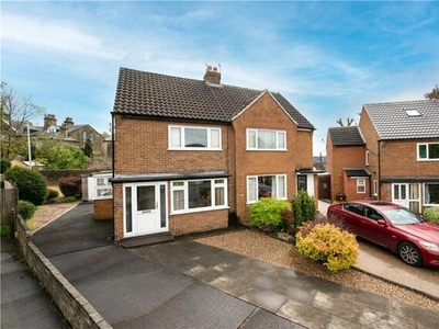2 Bedroom Semi-detached House For Sale In Bingley, West Yorkshire