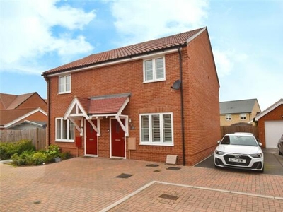 2 Bedroom Semi-detached House For Sale In Chelmsford, Essex