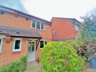 2 bedroom semi-detached house for sale in Sedgefield Close, Portsmouth, PO6