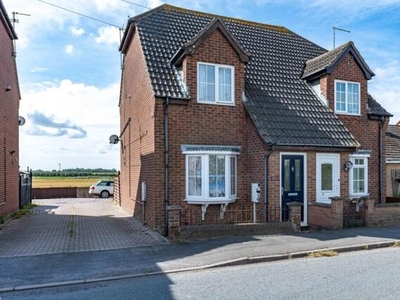 2 Bedroom Semi-detached House For Sale In Spalding, Lincolnshire