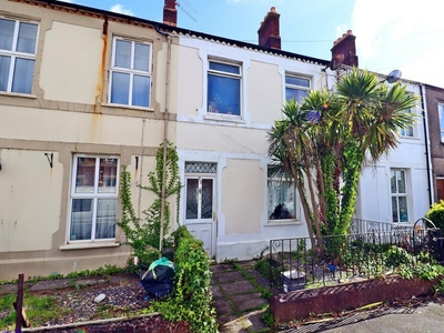 2 bedroom terraced house for sale in Clifton Street, Cardiff. CF24 1LT, CF24