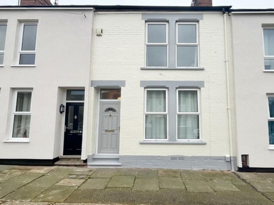 2 bedroom terraced house for sale in Ruskin Road, Kingsthorpe, Northampton NN2
