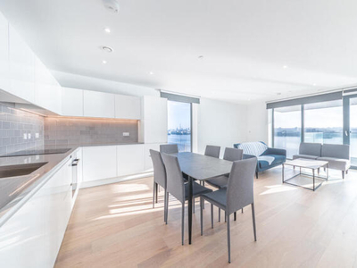 3 Bedroom Apartment For Rent In Royal Wharf, London