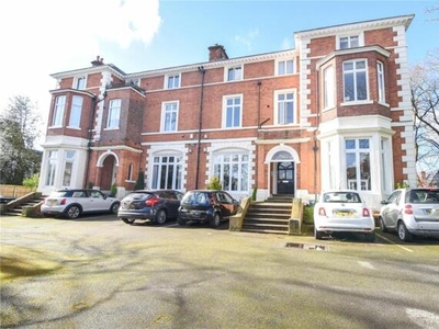 3 Bedroom Apartment For Sale In Didsbury, Manchester