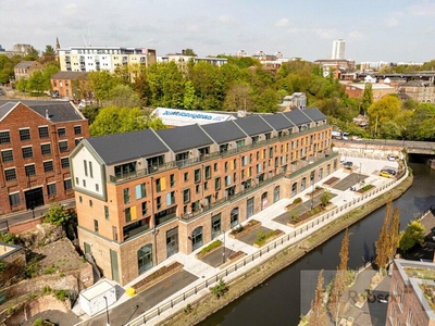 3 bedroom apartment for sale in Ouse Street, Steenberg's Yard, Ouseburn, Newcastle Upon Tyne, NE1