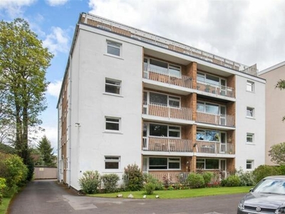 3 Bedroom Apartment For Sale In Pittville Circus Road, Cheltenham