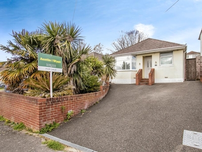 3 bedroom bungalow for sale in Connaught Crescent, Branksome, Poole, BH12
