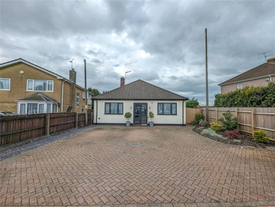 3 bedroom bungalow for sale in Spring Hill, Kingswood, Bristol, BS15
