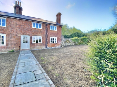 3 bedroom cottage for rent in Shingle Barn Lane, West Farleigh, MAIDSTONE, ME15