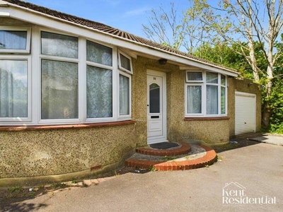 3 bedroom detached bungalow for rent in Pattens Lane, Rochester, ME1 , ME1
