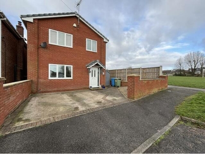 3 Bedroom Detached House For Sale In Carlton-in-lindrick