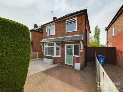 3 bedroom detached house for sale in Evelyn Grove, Chaddesden, Derby, DE21