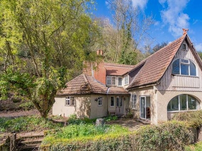 3 Bedroom Detached House For Sale In Hereford, Herefordshire