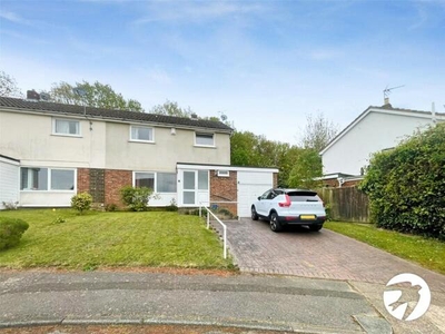 3 Bedroom End Of Terrace House For Rent In Rochester, Kent