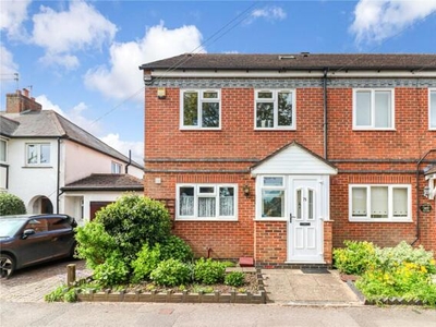 3 Bedroom End Of Terrace House For Sale In Abbots Langley, Herts
