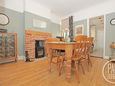 3 Bedroom End Of Terrace House For Sale In Oulton Broad North