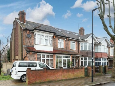 3 Bedroom End Of Terrace House For Sale In West Norwood, London