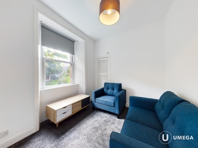 3 bedroom flat for rent in Parsons Green Terrace, Meadowbank, Edinburgh, EH8