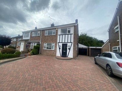 3 Bedroom House For Rent In Styvechale