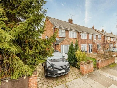 3 Bedroom House For Sale In Greenford