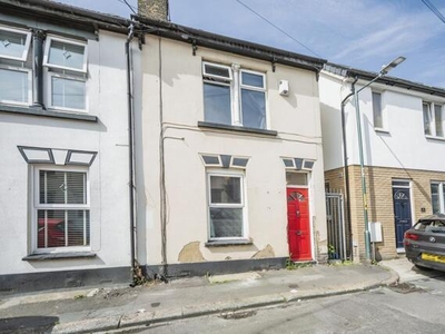 3 Bedroom House Rochester Medway