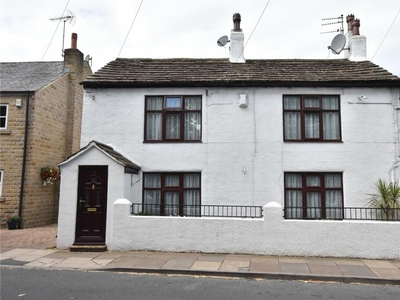 3 bedroom link detached house for sale in Gascoigne Farm Cottage, Main Street, Barwick In Elmet, Leeds, LS15