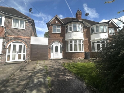 3 bedroom semi-detached house for rent in Heathmere Avenue, Yardley, B25