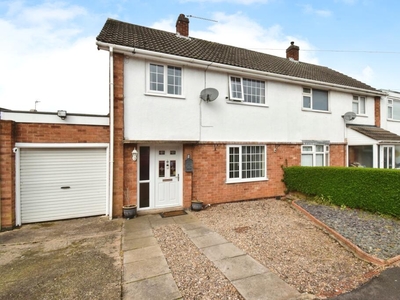 3 bedroom semi-detached house for sale in Avondale Road, Wigston, Leicestershire, LE18