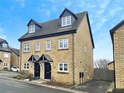 3 Bedroom Semi-detached House For Sale In Bradford, West Yorkshire