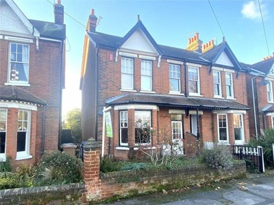 3 Bedroom Semi-detached House For Sale In Ipswich, Suffolk
