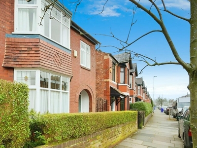 3 bedroom semi-detached house for sale in Newport Road, Manchester, Greater Manchester, M21