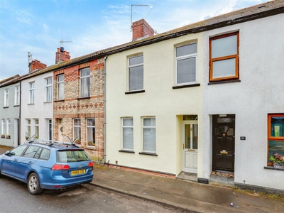 3 bedroom terraced house for rent in Daisy Street, Victoria Park, Cardiff, CF5