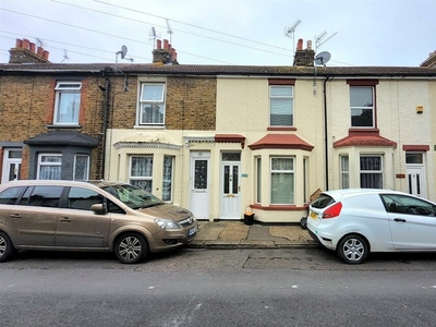 3 bedroom terraced house for rent in Jefferson Road, Sheerness, ME12